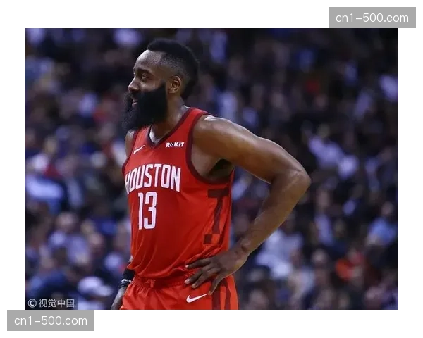 广厦进攻篮板率33.3% 二次进攻机会创造能力尚可